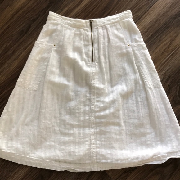 Downeast Flowy White Skirt - Picture 2 of 2